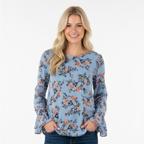 MELLODAY Tops - Melloday blue floral boho top; size xLarge